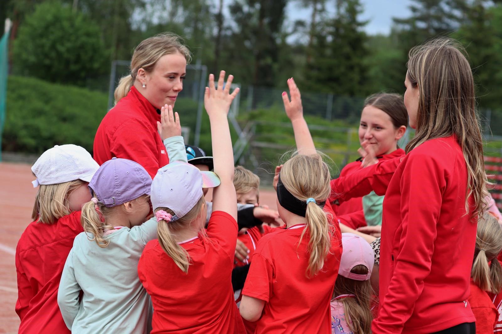 Pesiskoulu huipentui loppuotteluun